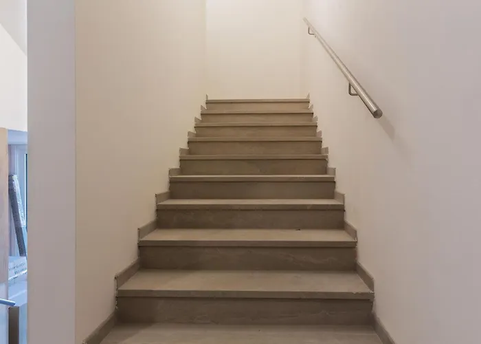 Guesthost - Tecnopolo Appartement